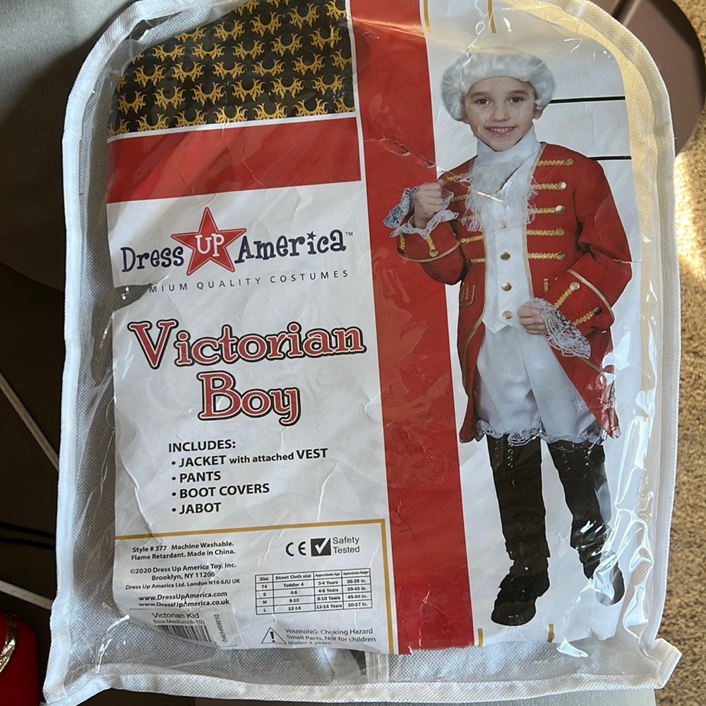Dress Up America Hamilton Victorian Boy costume Medium (8-10) King George III